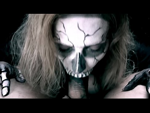 ❤️ Demonsko dekle sesa kurca s svojimi črnimi usti in pogoltne spermo. ❤ Anal porn na sl.hentai-menu.ru ❌️❤